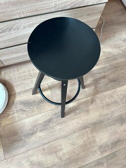 Predám barovu stolicku DALFRED Ikea čierna, 63-73 - 3