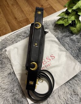 Guess Kableka - 3