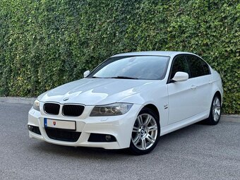 BMW rad 3 320d xDrive M-Packet (E90) - 3