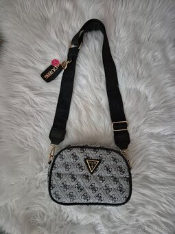 kabelka Guess crossbody - 3