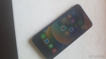 Iphone 8 - 3