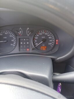 Renault Clio 1.2 - 3