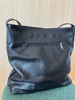 Minimalist leather tote bag black - 3