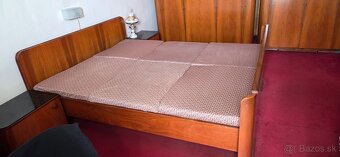 Spálňová zostava, postel,skrine,stolíky,zrkadlo - 3