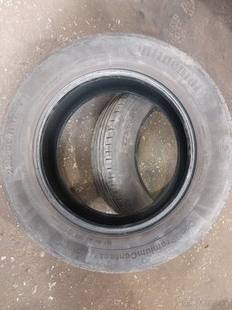 Predam pneu 225/60 R17 - 3