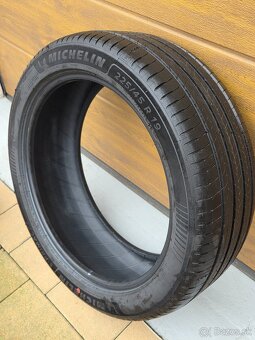 Sada 4 x Michelin E PRIMACY 2 225/45/R19 - 3