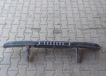 Výstuha zadneho nárazníka VW T4 - 3