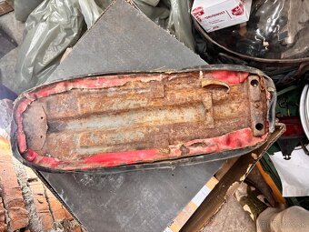 Jawa pionier sedadlo - 3