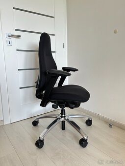 Kancelárska ergonomická stolička RH Mereo 220 - 3