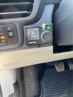 Predám Ford Tourneo Custom 2.0 TDCi 170 Titanium L2 AuTomat - 3