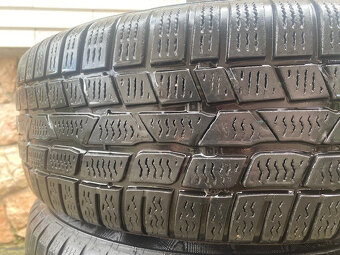 Predám 215/60 R16 4x zimnú sadu plech. diskov - 3