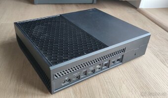 Xbox One 500GB - 3