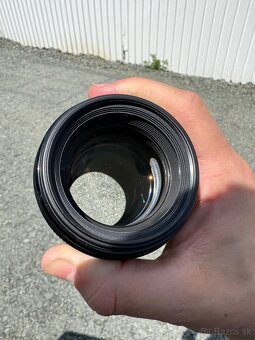 Canon EF 85mm f/1.8 USM - 3