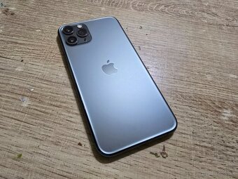 Iphone 11 pro 256gb plnefunkcny displej nema ziadne skrabanc - 3