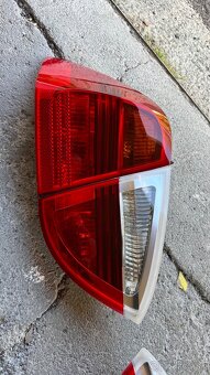 Svetlá BMW E91 predfacelift - 3