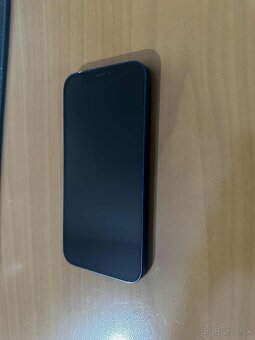 iPhone 12 64GB Modrý - 3