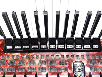 Predám akordeón Weltmeister Meteor, záruka 24 mesiacov - 3