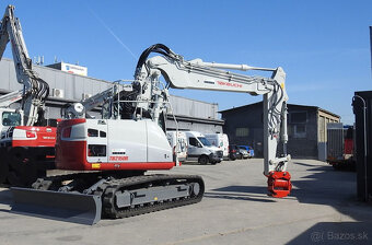 TAKEUCHI TB2150R  DIESEL - 3