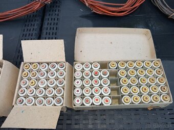 Predám RETRO elektro súčiastky - 3