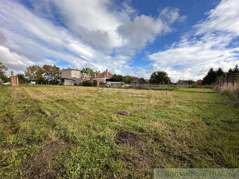 Znížená cena Krásny priestranný takmer 10 á pozemok v kúp - 3