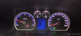 hyundai i30, 2011, motor 1.6 Crdi 66 KW - 3