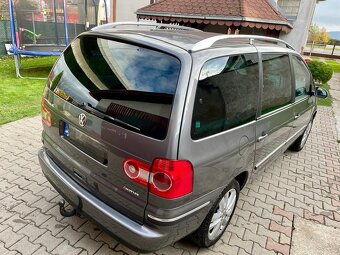 Volkswagen Sharan 1,9tdi 4motion - 3