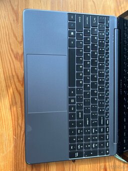 Laptop Teclast – spoľahlivý, málo používaný - 3