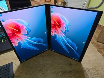 2 Displejovy OLED Asus Zenbook duo s intel core ultra 9 proc - 3