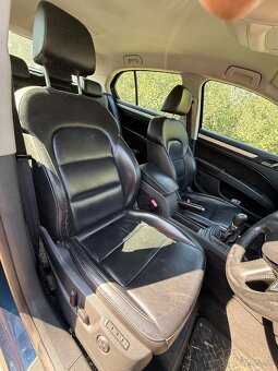 Rozpredam Škoda Superb 2 sedan facelift . 1.6 TDi 77kw manua - 3