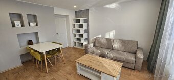 Vymenim 3i byt na Vajanskeho za 1i (PN), pripadne 2i. - 3