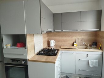 Prenájom 3-izbového bytu - 3