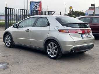 Honda Civic 1.8 VTEC Executive - 3