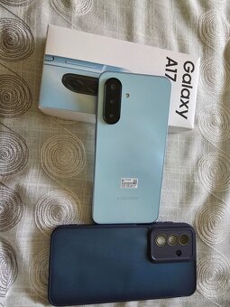 Samsung A17 4G duos modrý super stav komplet - 3