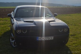 Dodge Challenger - 3