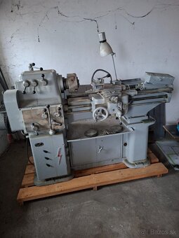 Sústruh TOS s28 žebrák v3s - 3