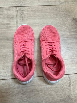 Dievčenské tenisky F&F - 3