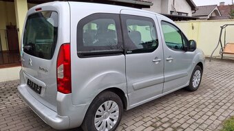 Citroen berlingo 1.6hdi  2010 - 3
