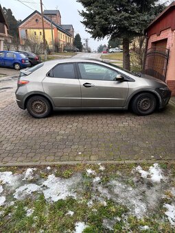 Honda civic 1,8i-VTEC, 2007 - 3