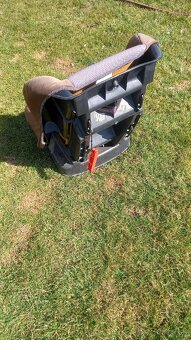 Sedačka do auta detska - 3