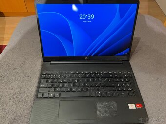 HP 15s AMD Athlon Silver - 3