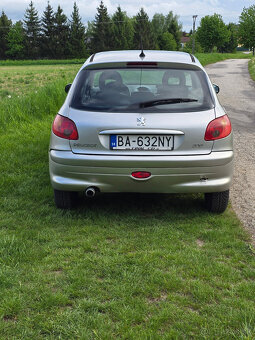 Peugeot 206 1.4 benzín ( 55kw ) - 3