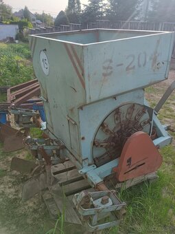 Sadzač zemiakov - 3