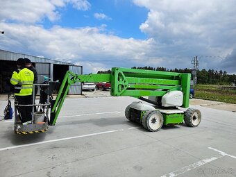 Plošina Nifty Lift HR17N Hybrid 2013 - 3