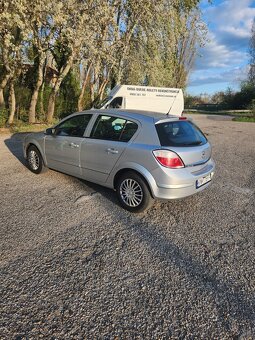 Opel astra h 1,4 b - 3