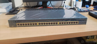 Cisco switch WS-C2950-24 - 3