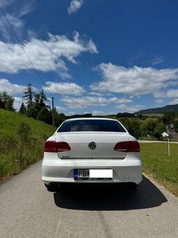 Volkswagen Passat 2.0 TDI 170k Highline 4MOTION DSG - 3