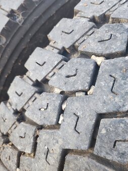 Iveco Eurocargo kolesá R 19,5 - 3