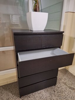 Dyhovana cierna suflikova komoda IKEA - 3