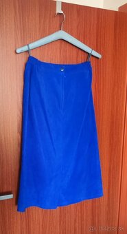 Modry kostym - 3