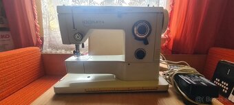 Kufríkový šijací stroj - 3